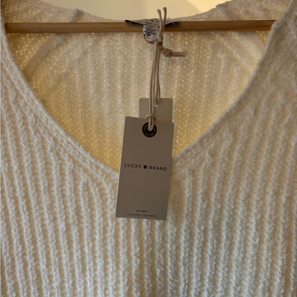 Lucky Ivory Knit V-Neck Sweater - Picture 3 of 5